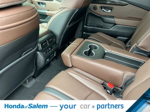 New 2025 Honda Pilot Elite image 5