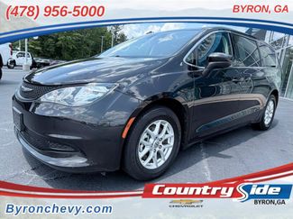 Used 2022 Chrysler Voyager LX FWD video 1