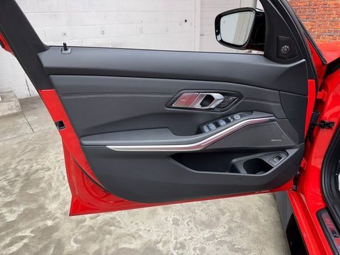 Used 2025 BMW M3 Competition image 10