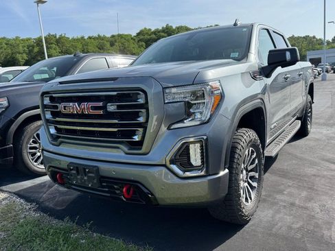 Used 2021 GMC Sierra 1500 AT4 w/ AT4 Premium Package AWD/4WD image 2