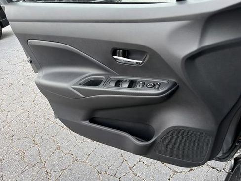 Used 2025 Nissan Versa SV w/ Trunk Package FWD image 25
