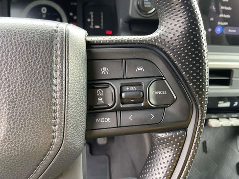 Used 2025 Toyota Tacoma SR image 30