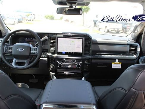 New 2025 Ford F250 Lariat w/ Lariat Ultimate Package image 11