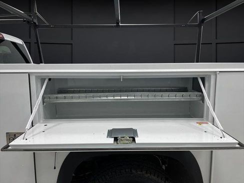 New 2024 RAM 2500 Tradesman w/ Chrome Appearance Group image 5