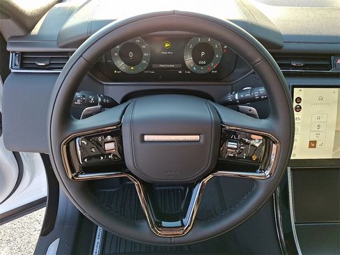 New 2026 Land Rover Range Rover Velar Dynamic SE image 11