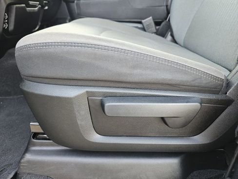 Used 2022 RAM 2500 Big Horn image 13