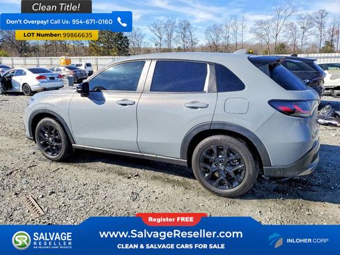 Used 2025 Honda HR-V Sport image 3