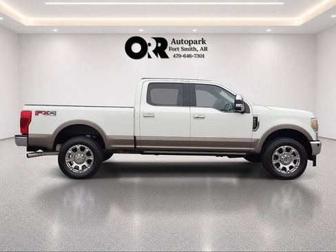 Used 2021 Ford F250 King Ranch w/ King Ranch Ultimate Package AWD/4WD image 6