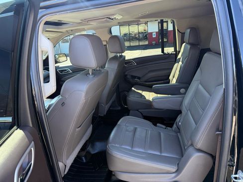 Used 2018 GMC Yukon XL Denali w/ Denali Ultimate Package image 32