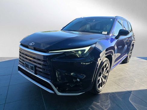 New 2026 Lexus TX 500h AWD image 7