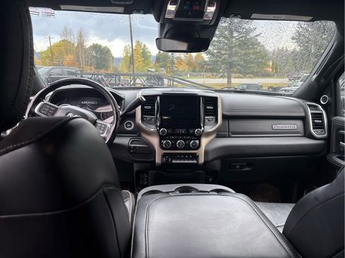 Used 2019 RAM 3500 Laramie image 22