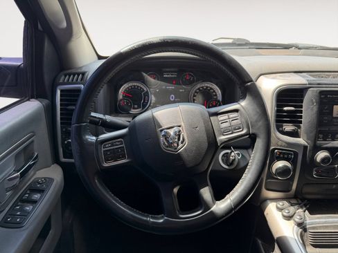 Used 2017 RAM 1500 Big Horn RWD image 10