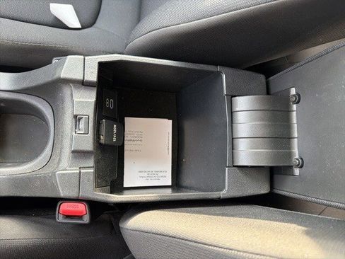 Used 2024 Toyota Corolla Cross LE image 37