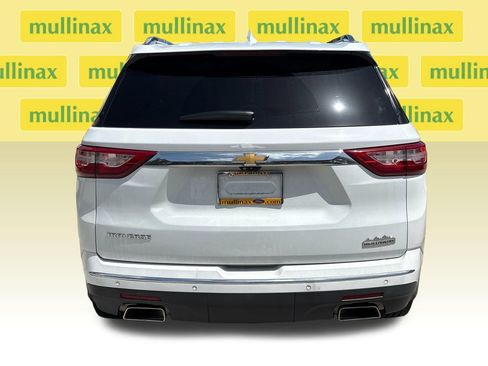 Used 2020 Chevrolet Traverse High Country w/ LPO, Cargo Package FWD image 8