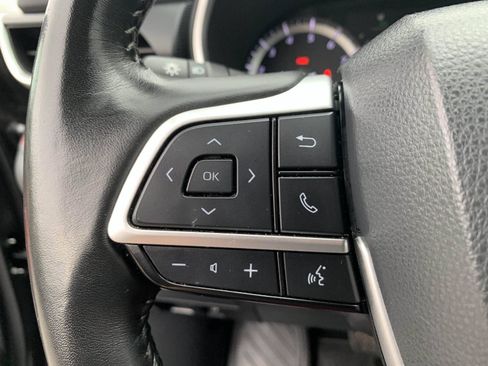 Used 2022 Toyota Highlander XSE AWD/4WD image 15