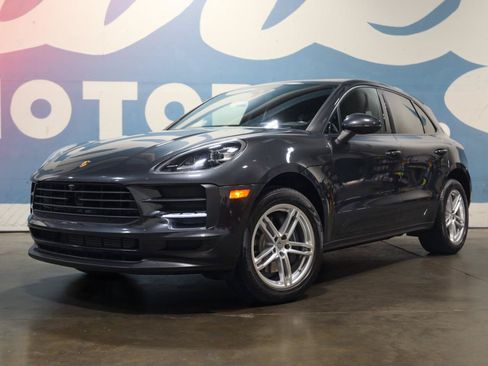 Used 2021 Porsche Macan AWD/4WD image 26