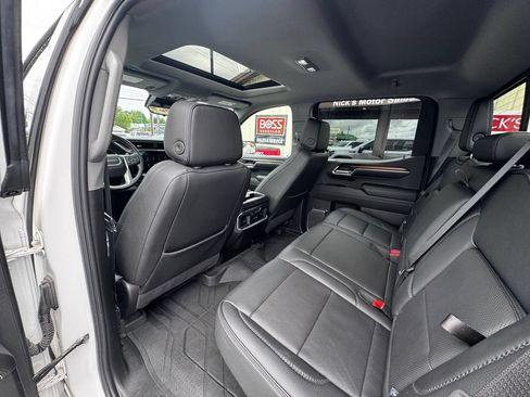 Used 2024 GMC Sierra 1500 Denali w/ Denali Reserve Package AWD/4WD image 40