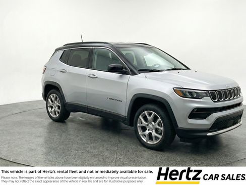 Used 2025 Jeep Compass Limited AWD/4WD image 1