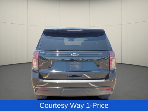 Used 2023 Chevrolet Tahoe Z71 w/ Luxury Package AWD/4WD image 8