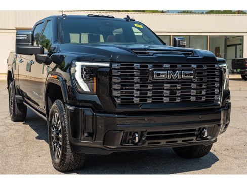 New 2026 GMC Sierra 2500 Denali Ultimate AWD/4WD image 36