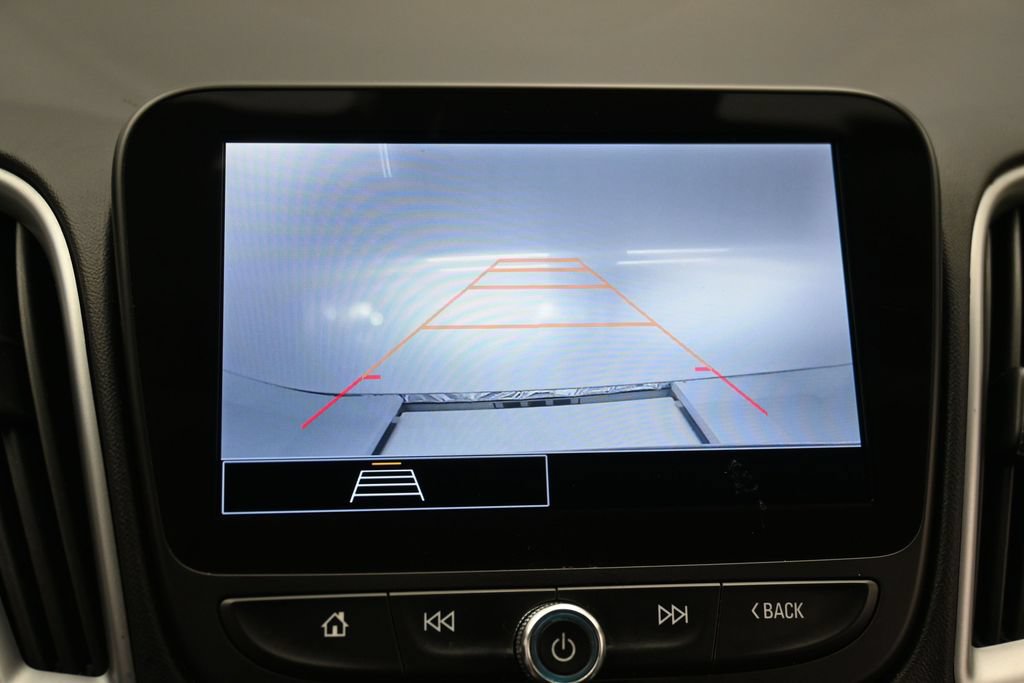 Used 2023 Chevrolet Malibu LS FWD image 16