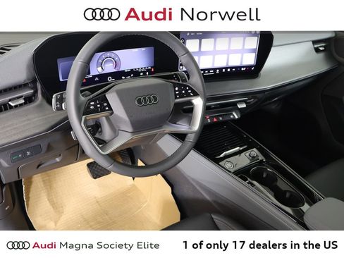 New 2026 Audi Q3 quattro 2.0T AWD/4WD image 2