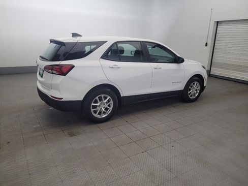 Used 2023 Chevrolet Equinox LS FWD image 10