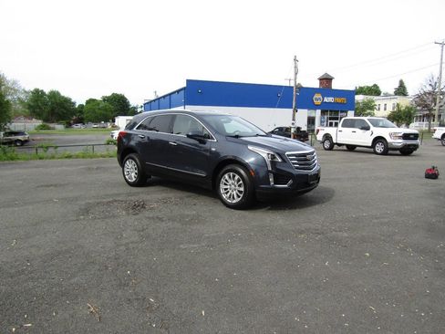 Used 2019 Cadillac XT5 AWD image 8