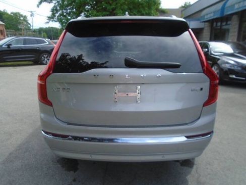 Used 2023 Volvo XC90 B6 Plus w/ Protection Package Premier AWD/4WD image 5