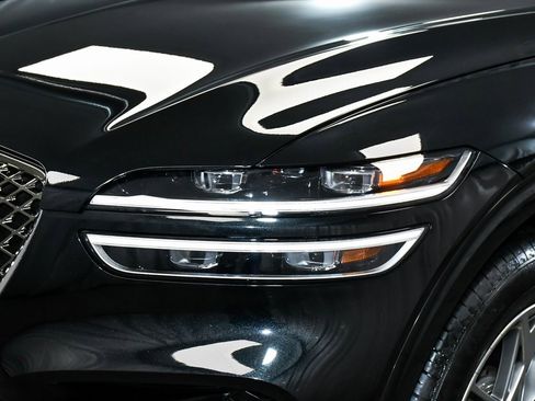 Used 2025 Genesis GV70 2.5T w/ Select Package image 71