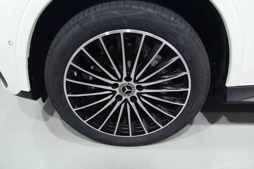 Certified 2025 Mercedes-Benz GLC 350e 4MATIC image 19