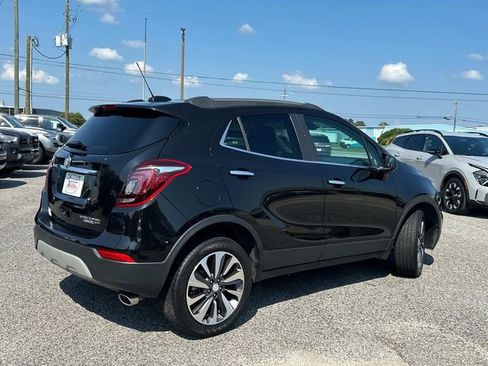 Used 2022 Buick Encore Preferred w/ Safety Package image 9