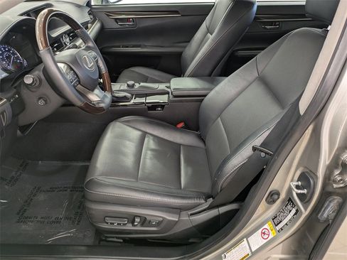 Used 2018 Lexus ES 350 image 14