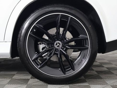 New 2026 Mercedes-Benz GLE 580 4MATIC image 10