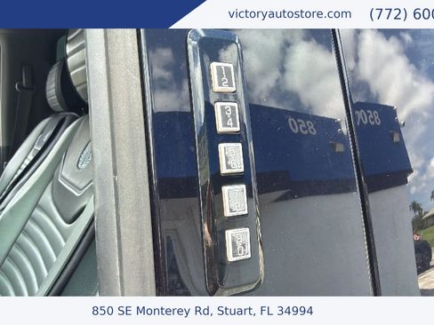 Used 2017 Ford F150 XLT RWD image 24