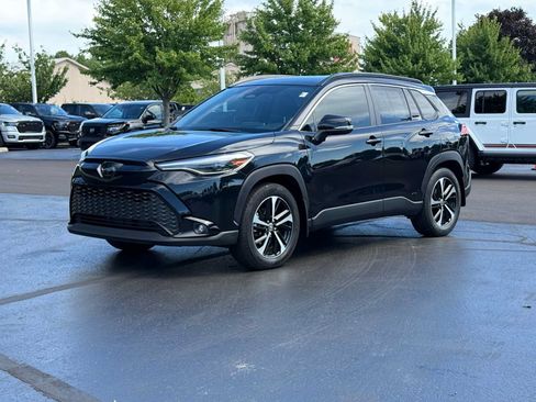 Used 2023 Toyota Corolla Cross AWD Hybrid w/ Convenience Package image 1