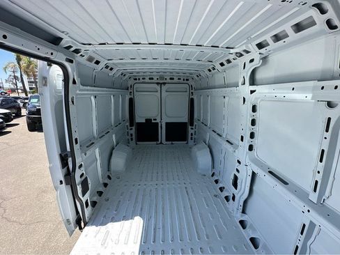 Used 2023 RAM ProMaster 3500 FWD image 10