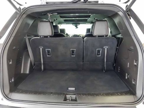 Certified 2023 Chevrolet Traverse RS AWD/4WD image 34