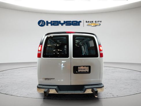 Used 2025 Chevrolet Express 2500 w/ Driver Convenience Package RWD image 6