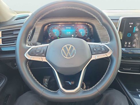 Certified 2024 Volkswagen Atlas SEL image 33