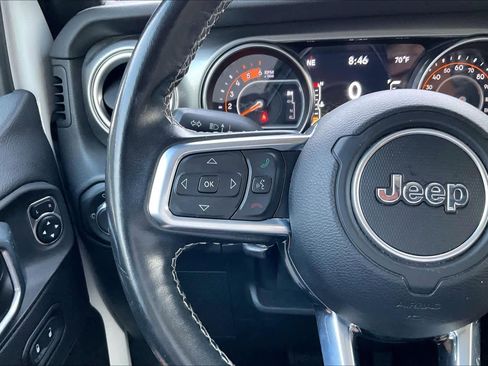 Used 2021 Jeep Wrangler Unlimited Sahara image 22