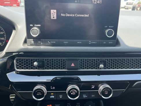 Used 2025 Honda Civic Sport image 22