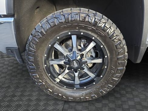 Used 2020 Chevrolet Silverado 2500 LTZ w/ LTZ Plus Package image 9