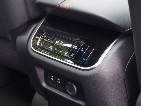 New 2026 Nissan Armada Platinum image 15