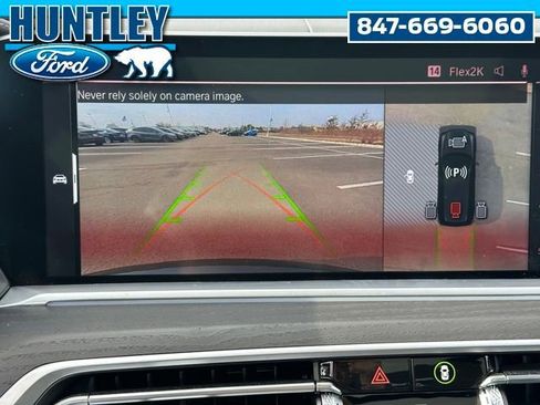 Used 2022 BMW X7 M50i w/ Executive Package image 29