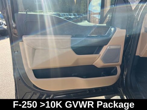 Used 2024 Ford F250 Lariat w/ Sport Appearance Package image 12