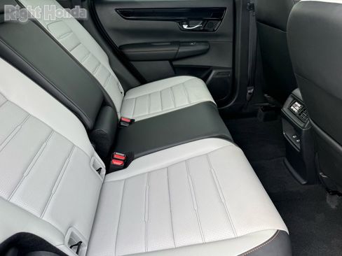 Certified 2026 Honda CR-V Sport Touring image 30