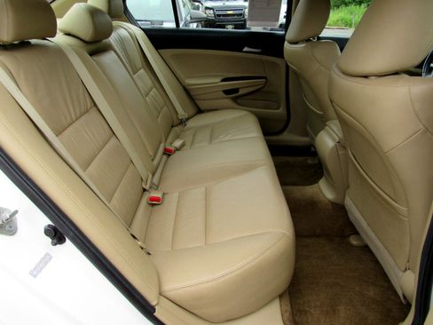 Used 2012 Honda Accord SE image 7