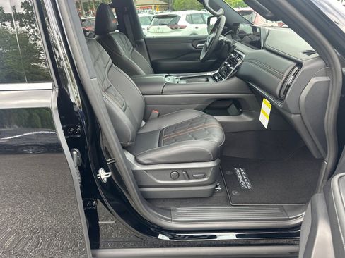 New 2025 Nissan Armada PRO-4X image 13