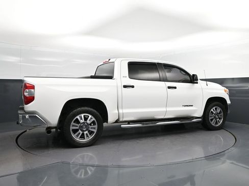 Used 2017 Toyota Tundra SR5 RWD image 8